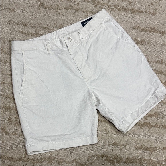 Bonobos Other - Bonobos Slim 7” chino short 34 men’s- like new!